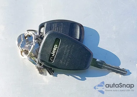 2013 Jeep Compass Sport z USA, uszkodzony, nr VIN 1C4NJCBAXDD272791